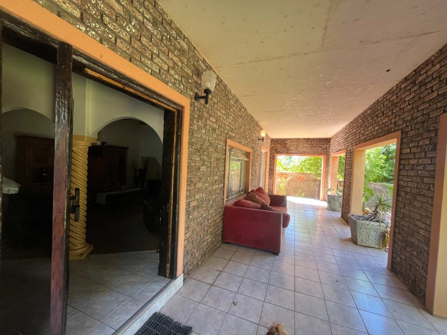 4 Bedroom Property for Sale in Die Rand Northern Cape